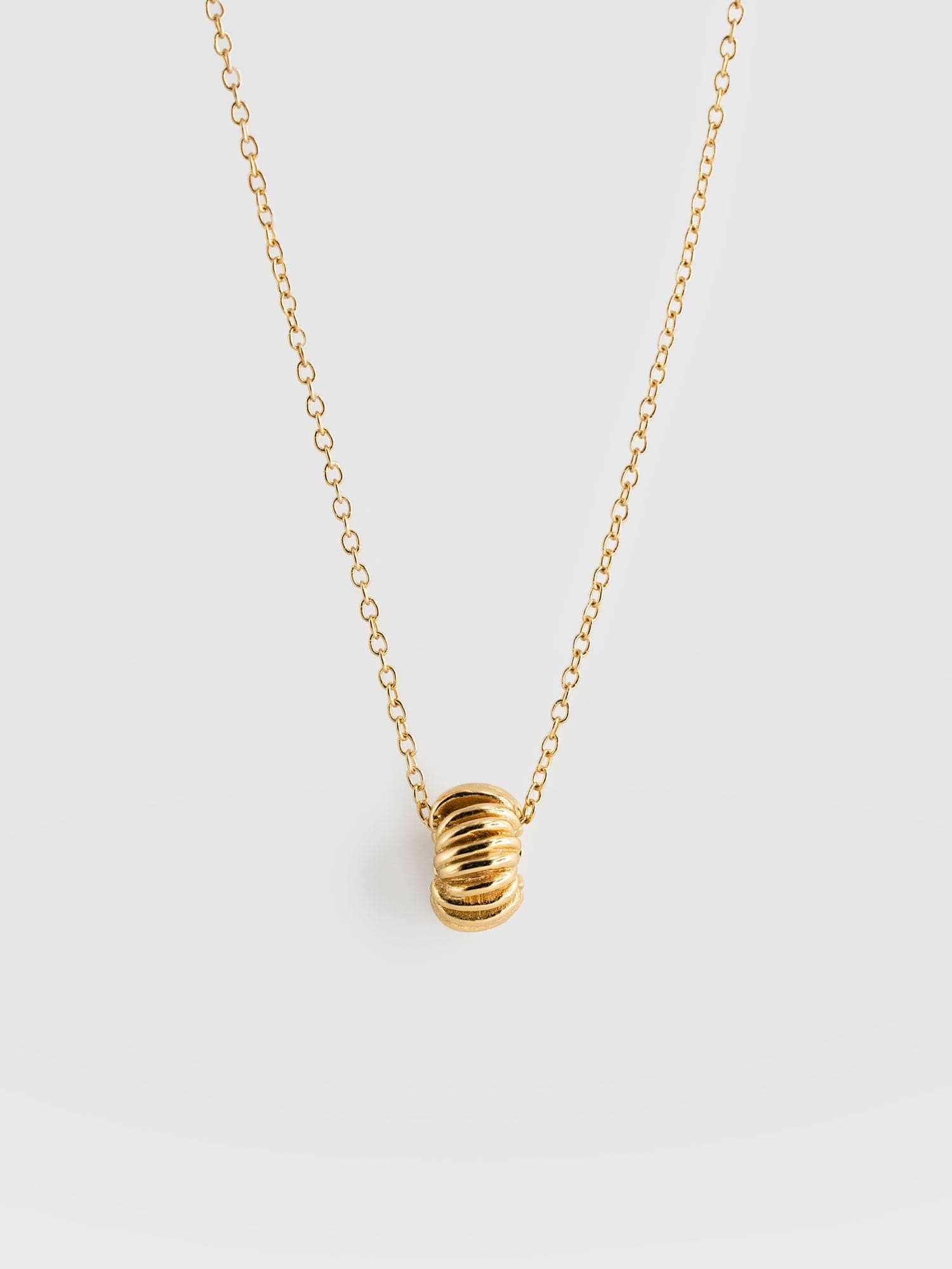 Swirl Charm Necklace Gold - Women's Jewellery | Saint + Sofia® USA